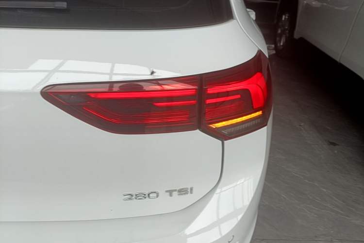 Used Volkswagen Golf 2021 200TSI DSG Pro Right Rear Taillight