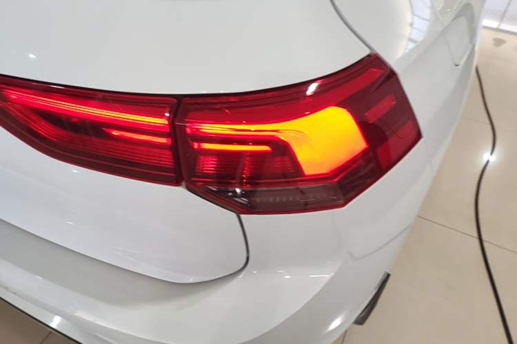 Used Volkswagen Golf 2021 280TSI DSG Pro Right Rear Taillight