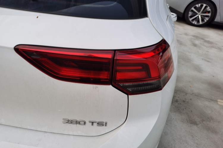 Used Volkswagen Golf 2021 280TSI DSG R-Line Right Rear Taillight