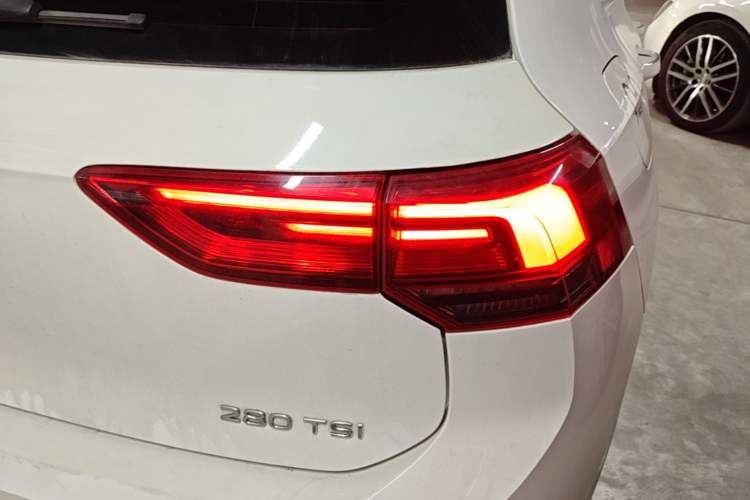 Used Volkswagen Golf 2021 280TSI DSG Pro First Edition Right Rear Taillight