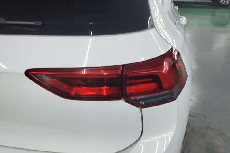 Used Volkswagen Golf 2021 280TSI DSG Pro Right Rear Taillight