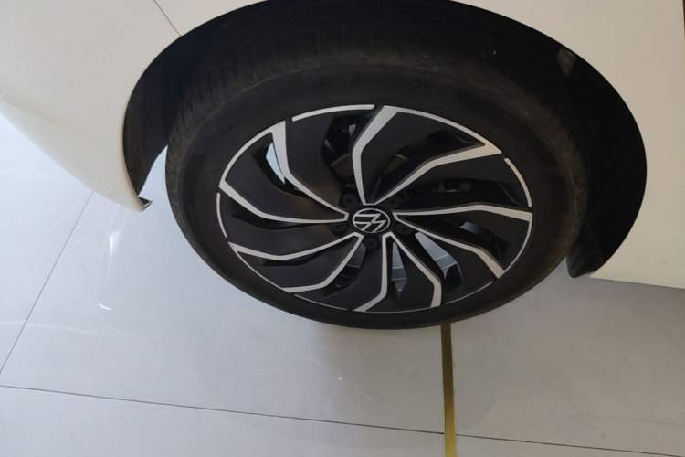 Used Volkswagen Golf 2021 280TSI DSG Pro Right Rear Wheel Hub
