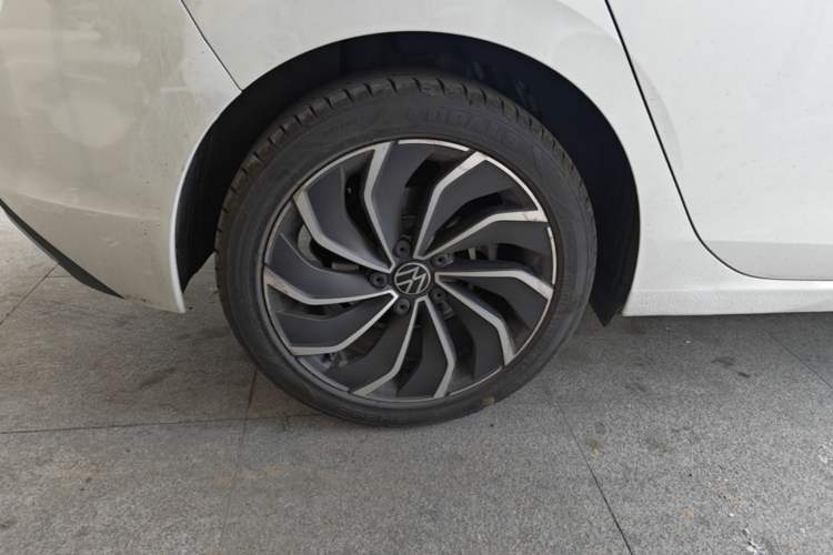 Used Volkswagen Golf 2021 280TSI DSG R-Line Right Rear Wheel Hub