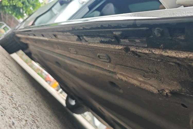 Used Volkswagen Golf 2021 280TSI DSG R-Line Right Side Sill