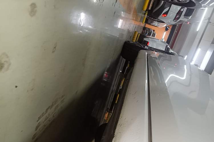 Used Volkswagen Golf 2021 280TSI DSG Pro Right Side Sill