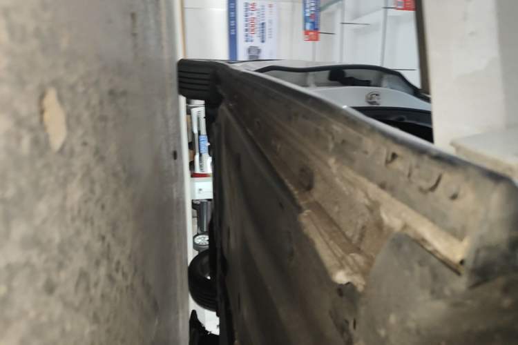 Used Volkswagen Golf 2021 280TSI DSG R-Line Right Side Sill