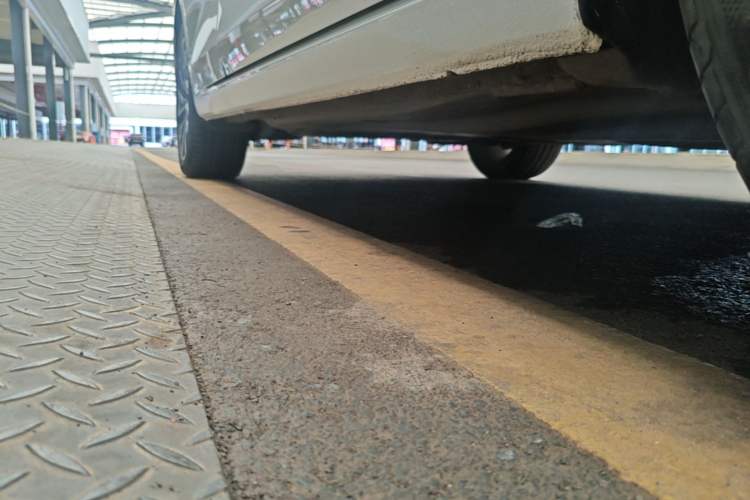 Used Volkswagen Golf 2021 280TSI DSG Pro Right Side Sill