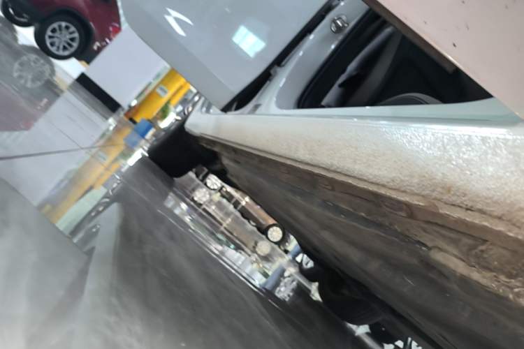 Used Volkswagen Golf 2021 280TSI DSG Pro Right Side Sill