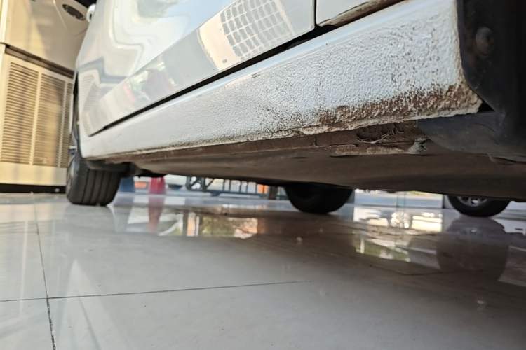 Used Volkswagen Golf 2021 280TSI DSG Pro Right Side Sill