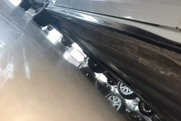 Used Volkswagen Golf 2021 280TSI DSG R-Line Right Side Sill
