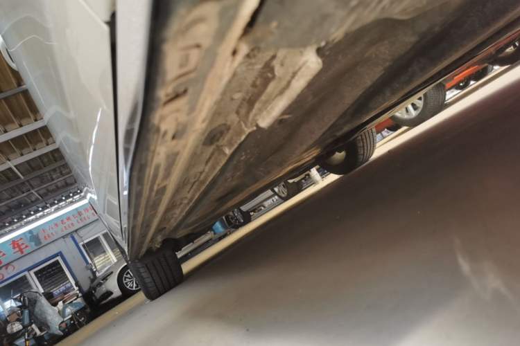 Used Volkswagen Golf 2021 280TSI DSG R-Line Right Side Sill