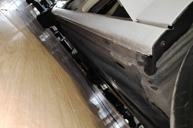 Used Volkswagen Golf 2021 280TSI DSG Pro Right Side Sill