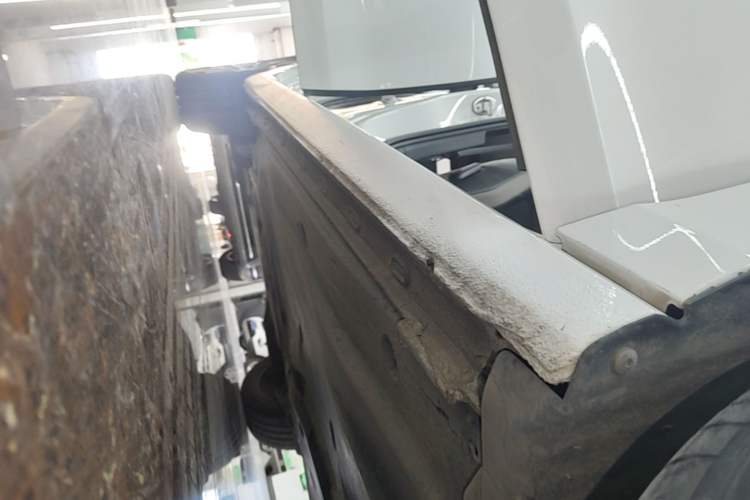 Used Volkswagen Golf 2021 280TSI DSG Pro Right Side Sill