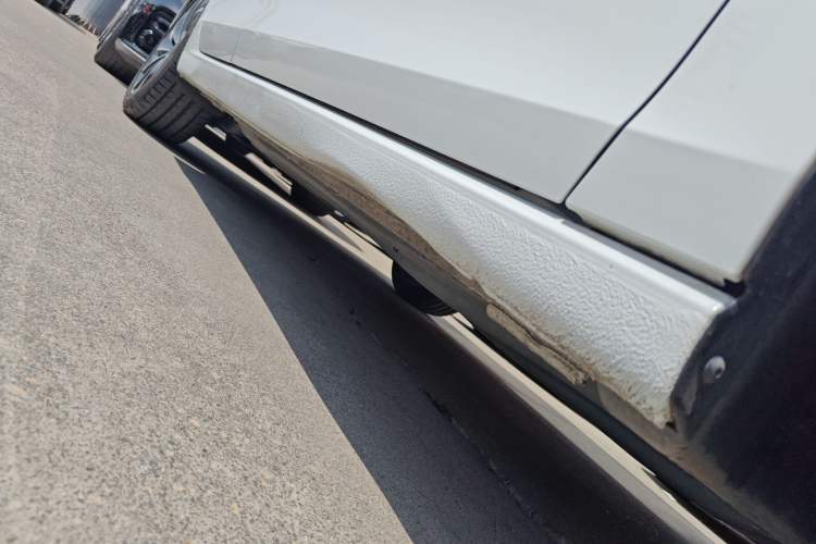 Used Volkswagen Golf 2021 280TSI DSG Pro Right Side Sill
