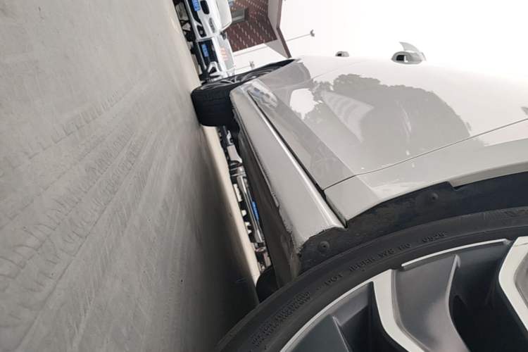 Used Volkswagen Golf 2021 280TSI DSG Pro Right Side Sill