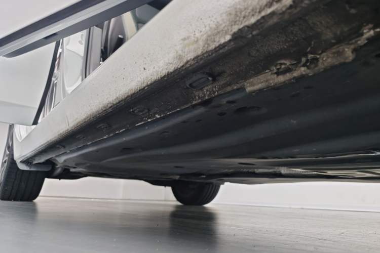 Used Volkswagen Golf 2021 280TSI DSG Pro Right Side Sill