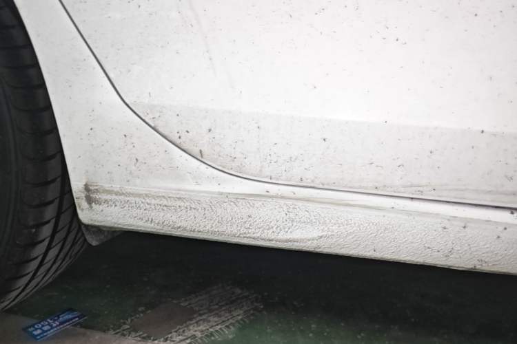 Used Volkswagen Golf 2021 280TSI DSG Pro Right Side Sill