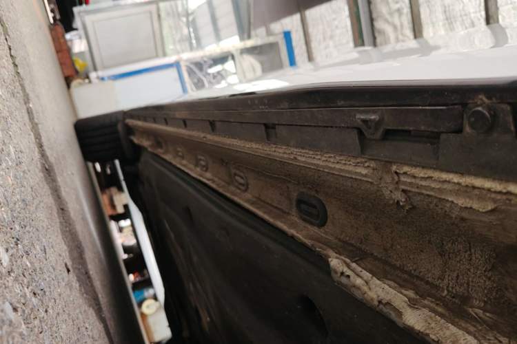 Used Volkswagen Golf 2021 280TSI DSG R-Line Right Side Sill