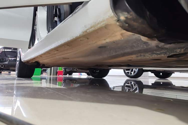 Used Volkswagen Golf 2021 280TSI DSG Pro Right Side Sill