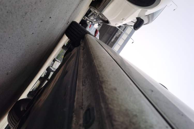 Used Volkswagen Golf 2021 280TSI DSG R-Line Right Side Sill