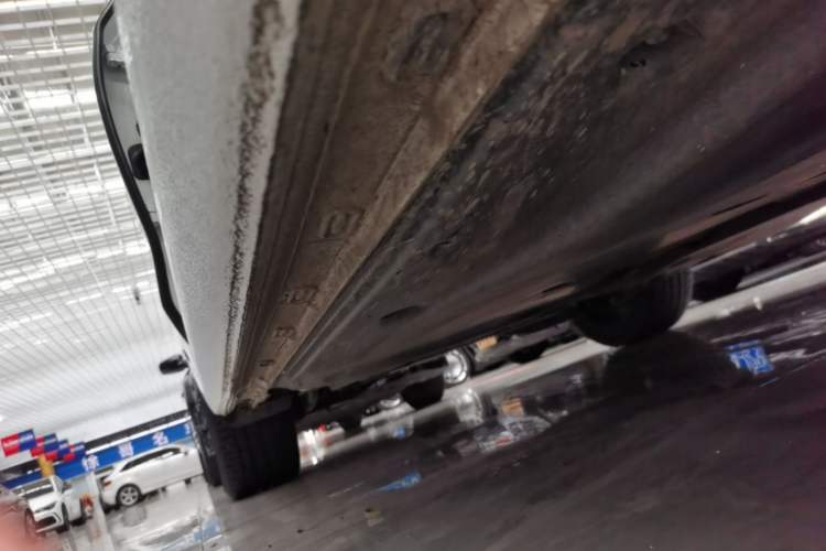 Used Volkswagen Golf 2021 280TSI DSG Pro Right Side Sill