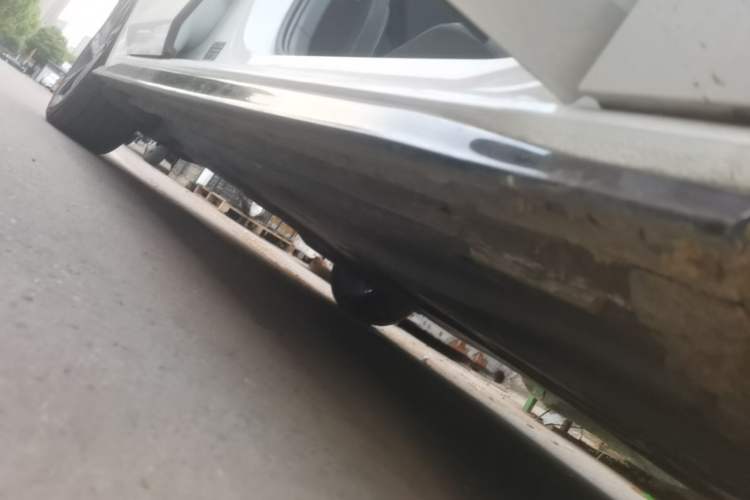 Used Volkswagen Golf 2021 280TSI DSG R-Line Right Side Sill