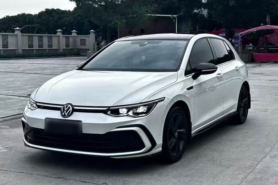 Volkswagen Golf 2021
