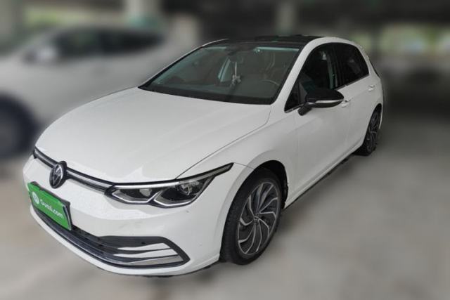 Volkswagen Golf 2021 280TSI DSG Pro مستعملة