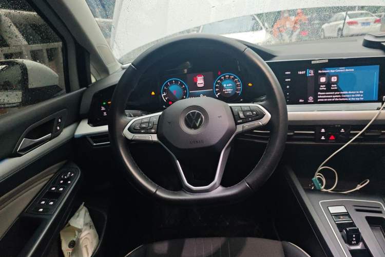 Used Volkswagen Golf 2021 280TSI DSG Pro Steering Wheel