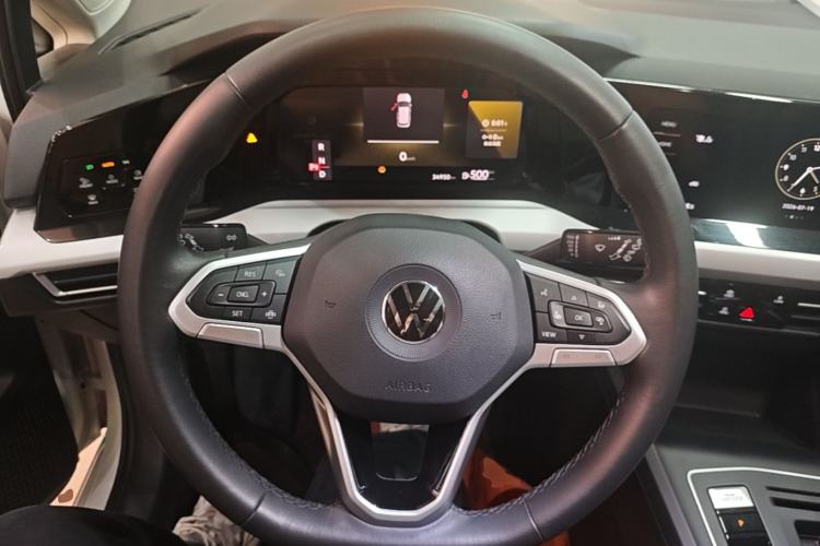 Used Volkswagen Golf 2021 280TSI DSG Pro Steering Wheel