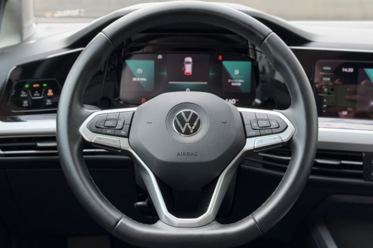 Used Volkswagen Golf 2021 280TSI DSG Pro Steering Wheel