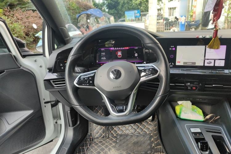 Used Volkswagen Golf 2021 280TSI DSG R-Line Steering Wheel