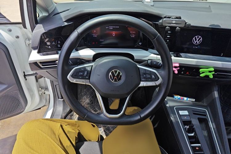 Used Volkswagen Golf 2021 280TSI DSG Pro Steering Wheel