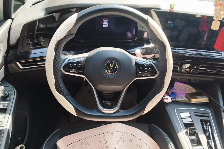 Used Volkswagen Golf 2021 280TSI DSG R-Line Steering Wheel