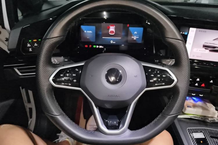 Used Volkswagen Golf 2021 280TSI DSG R-Line Steering Wheel