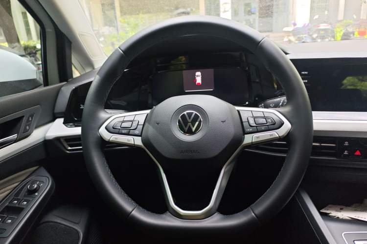 Used Volkswagen Golf 2021 280TSI DSG 30th Anniversary Edition Steering Wheel