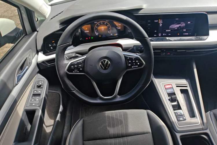 Used Volkswagen Golf 2021 280TSI DSG Pro Steering Wheel