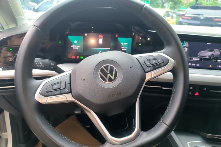 Used Volkswagen Golf 2021 280TSI DSG Pro Steering Wheel