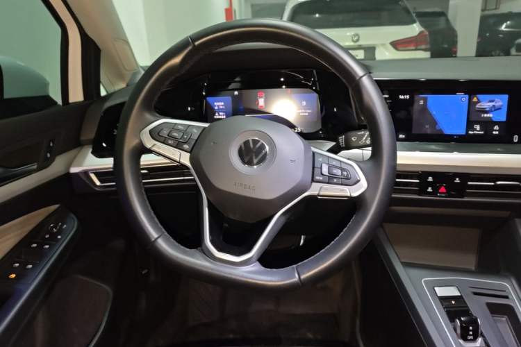 Used Volkswagen Golf 2021 280TSI DSG Pro Steering Wheel