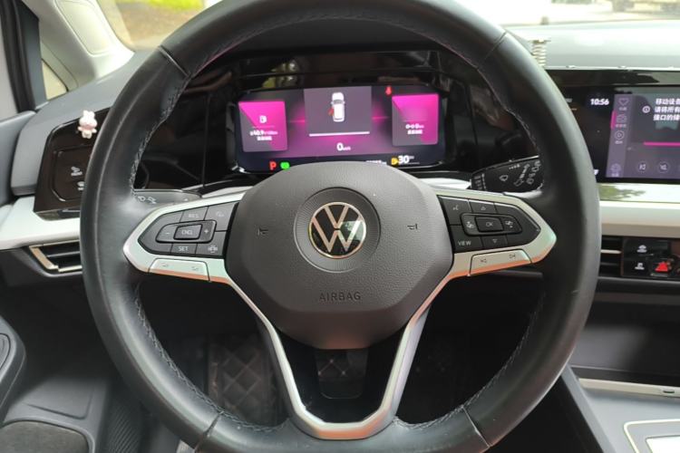 Used Volkswagen Golf 2021 280TSI DSG Pro Steering Wheel