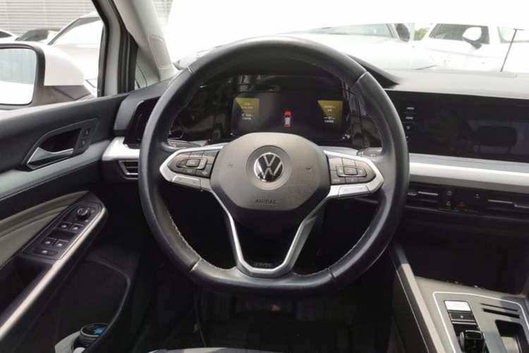 Used Volkswagen Golf 2021 280TSI DSG Pro First Edition Steering Wheel