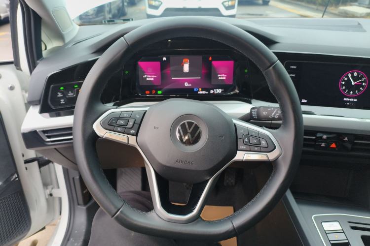 Used Volkswagen Golf 2021 280TSI DSG Pro Steering Wheel