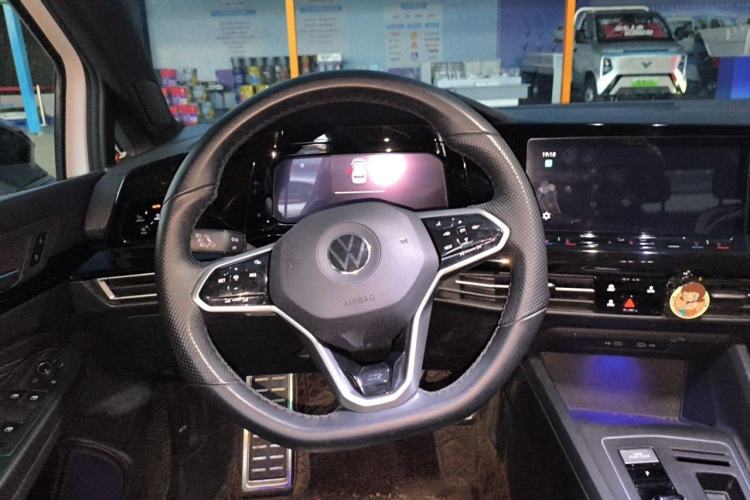 Used Volkswagen Golf 2021 280TSI DSG R-Line Steering Wheel