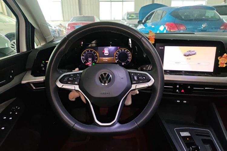 Used Volkswagen Golf 2021 280TSI DSG Pro Steering Wheel