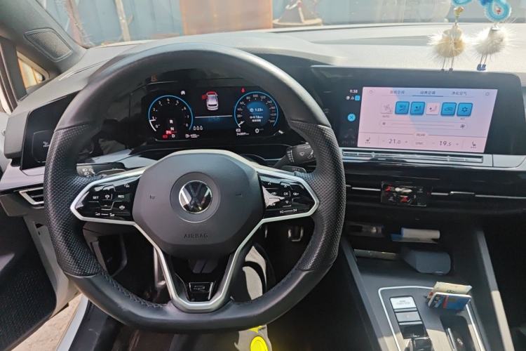 Used Volkswagen Golf 2021 280TSI DSG R-Line Steering Wheel