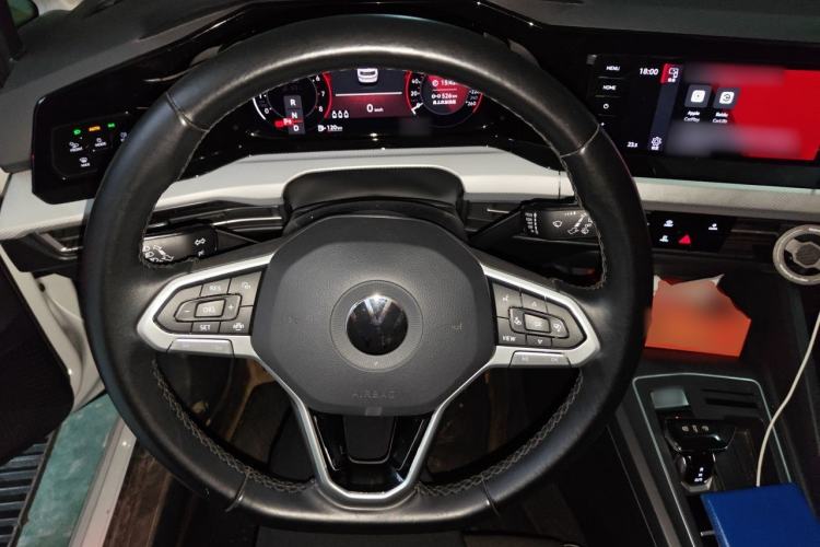 Used Volkswagen Golf 2021 280TSI DSG Pro First Edition Steering Wheel