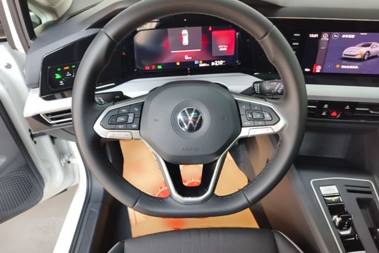 Used Volkswagen Golf 2021 280TSI DSG Pro Steering Wheel