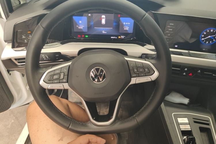 Used Volkswagen Golf 2021 280TSI DSG Pro Steering Wheel