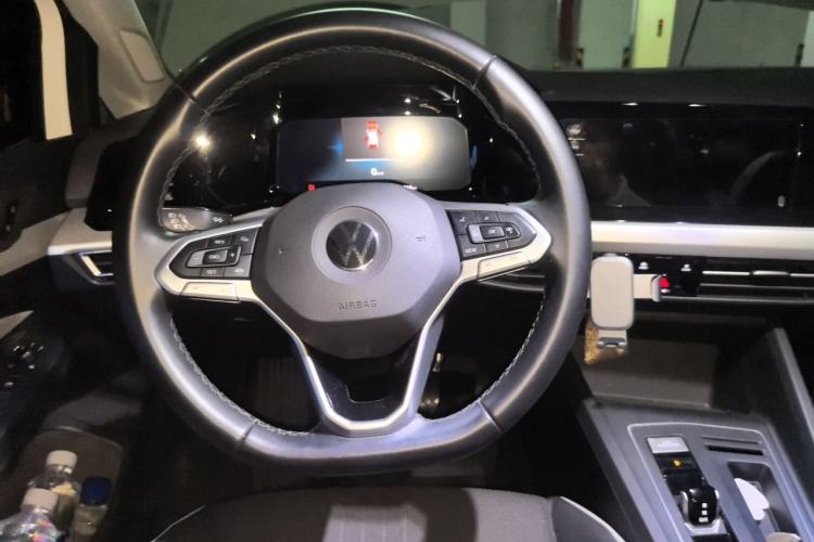 Used Volkswagen Golf 2021 280TSI DSG 30th Anniversary Edition Steering Wheel