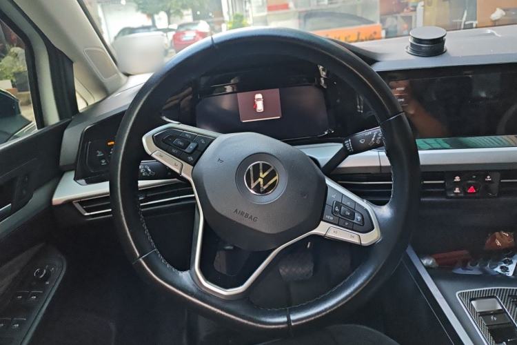 Used Volkswagen Golf 2021 280TSI DSG Pro First Edition Steering Wheel